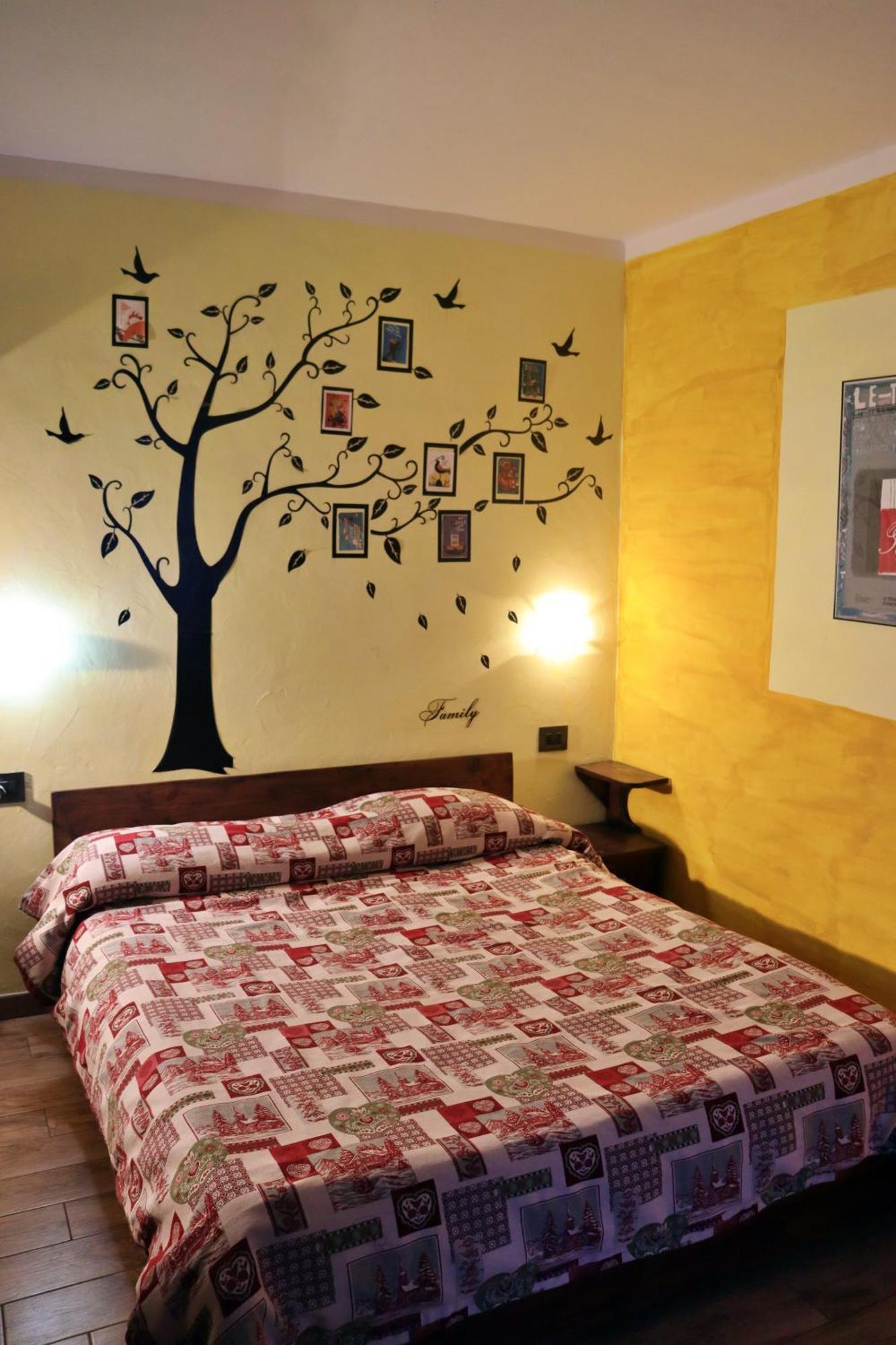 Chevres A Cheval - Apartment Aosta Bagian luar foto
