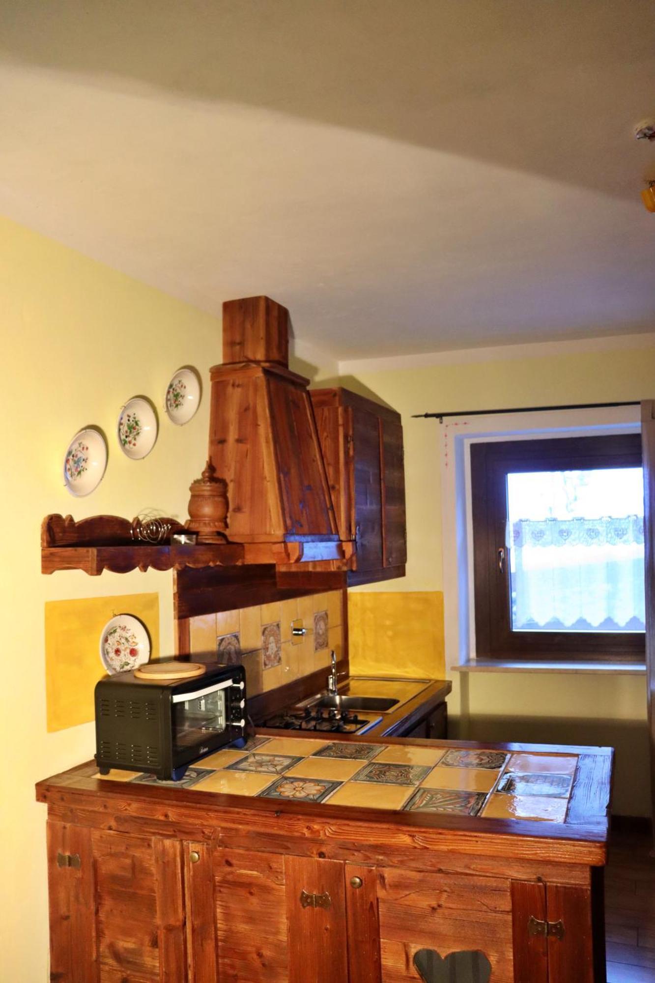 Chevres A Cheval - Apartment Aosta Bagian luar foto